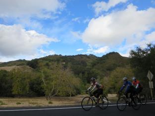 greg-robert-and-craig-first-responders-roll-in-to-las-trampas_30082020420_o